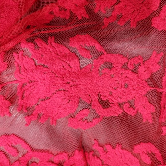 💋💋SENSATIONAL💋💋  Vintage Embroidered Lace Mermaid Gown in Maroon/Red - Picture 12 of 13